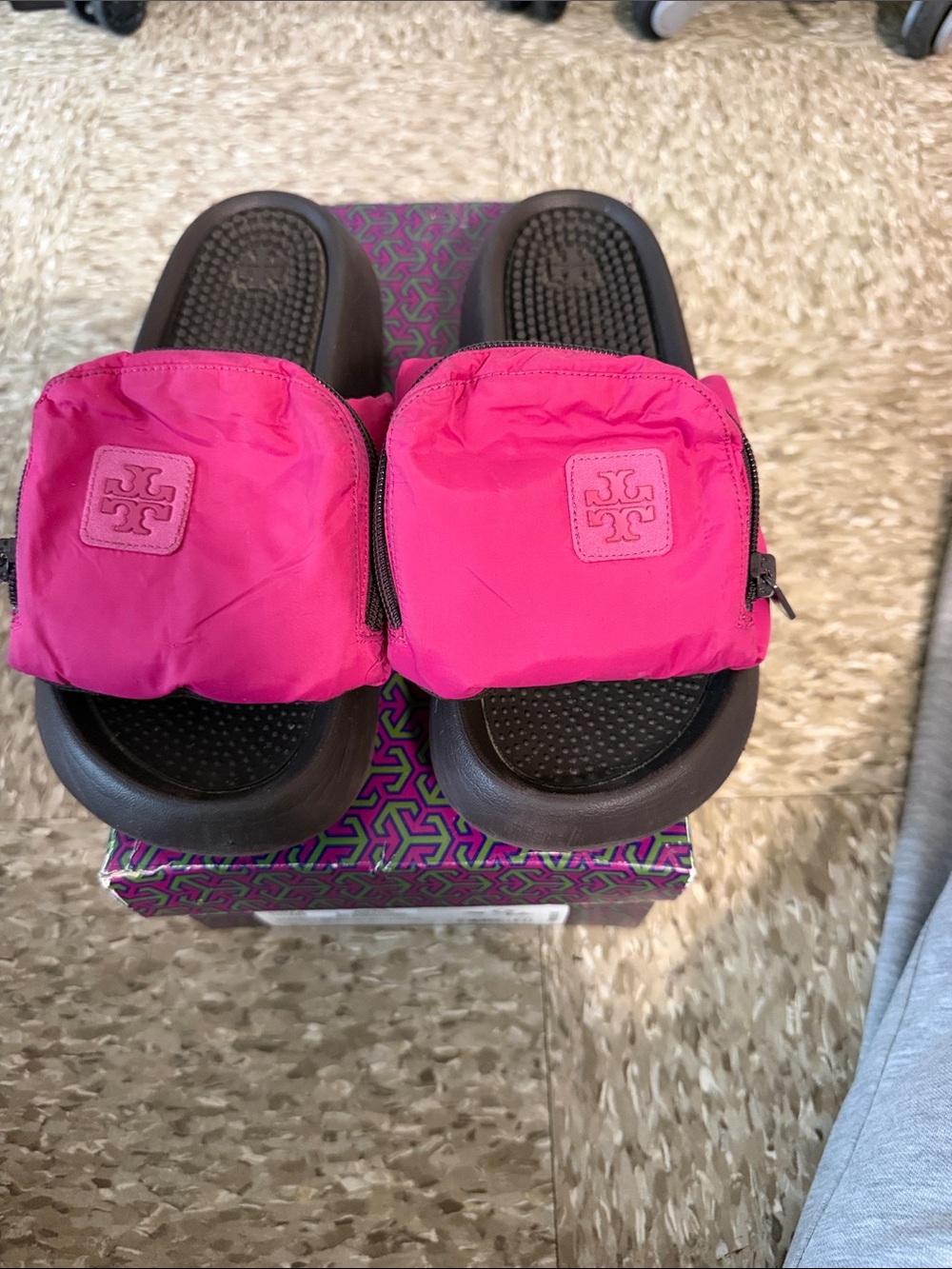 Tory Burch Magenta Pocket Sport Slide Sandals EUC
